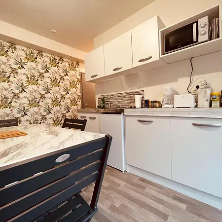 아파트 Tropicana - 297 *